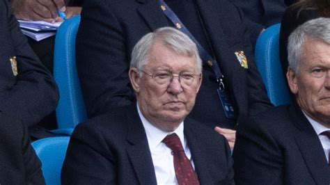 Ex-Scotland star trolls Sir Alex Ferguson after Man Utd's derby defeat ...