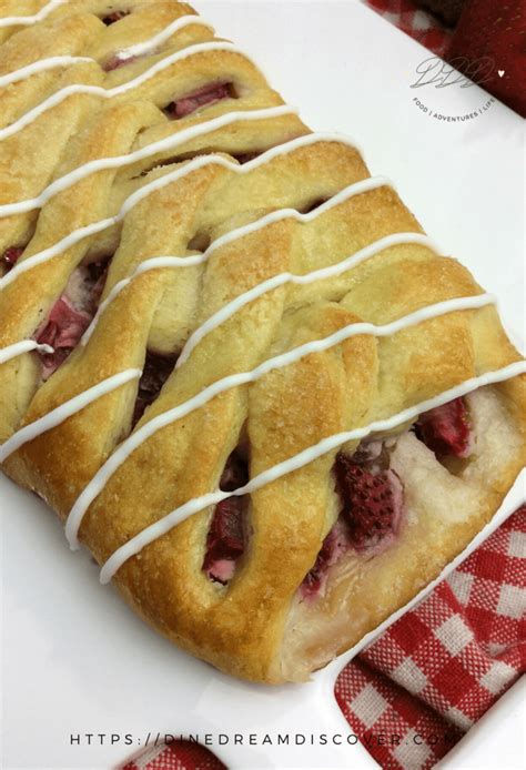 Strawberry Crescent Roll Braid Dine Dream Discover