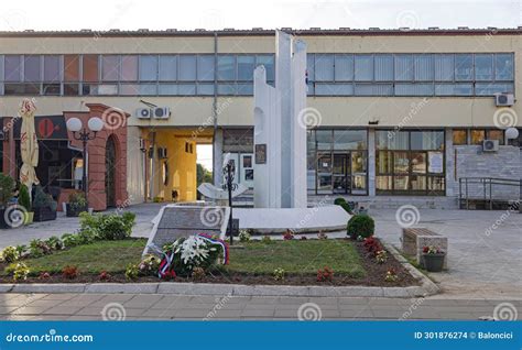 Monument Library Cicevac Editorial Stock Image Image Of Building