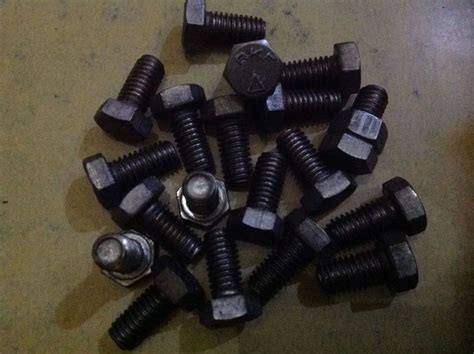 Tvs Unbrako High Tensile Fasteners Grade Grade Size