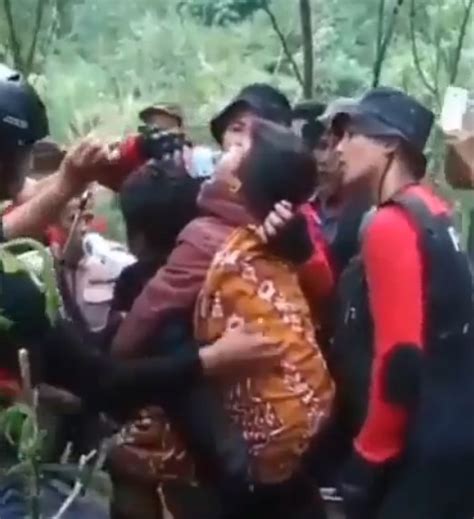 Gibran Pendaki Hilang Di Gunung Guntur Ditemukan Selamat Gunung