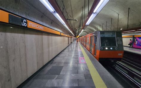 L Nea Del Metro Paralizada Persona Se Avienta A Las V As Aristegui