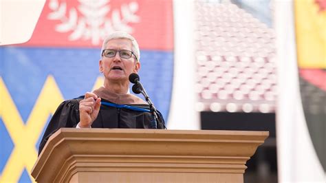 2019 Stanford Commencement Address By Tim Cook Youtube