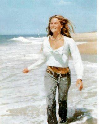 Susan Backlinie Porn Pictures Xxx Photos Sex Images Pictoa