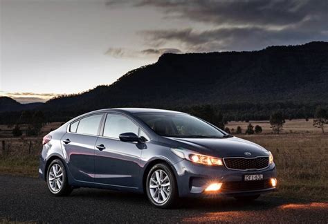 Kia Cerato Sedan Reviews Technical Data Prices