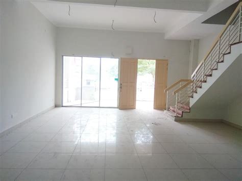 No Facing Other House Double Storey Terrace Seksyen 4 Taman Puncak