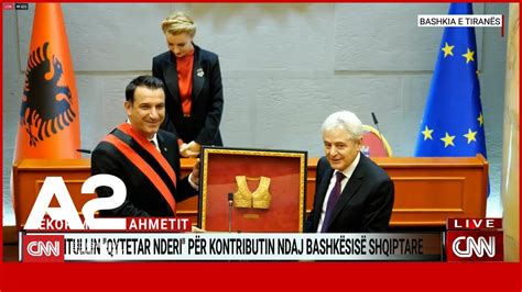 Ali Ahmeti merr titullin qytetar nderi për kontributin ndaj