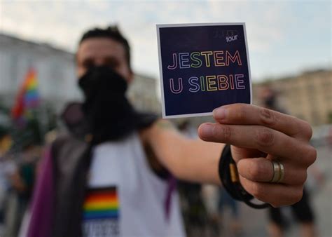 Polskie Strefy anty LGBT bez środków unijnych