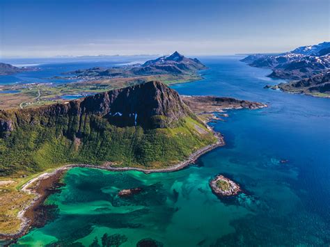 Fondos de Pantalla Noruega Islas Lofoten Montañas Mar Desde arriba