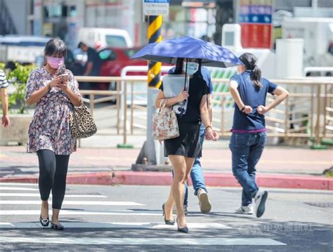 又要變天！今全台回暖「高溫狂飆36度」 雨開炸時間曝 Teepr 亮新聞