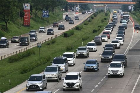 Puncak Arus Mudik Lebaran 2023 Apa Saja Yang Disiapkan Bila Terjebak