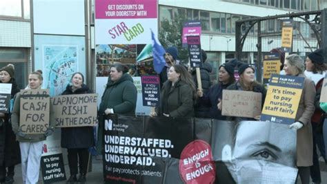 Nurses Join Picket Line As Uk Sees Biggest Day Of Health Strikes