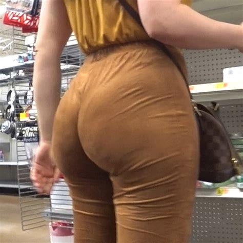 Milf Amazing Big Ass In Supermarket Pawg Divine Butts Candid