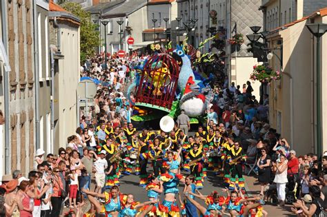 43ÈME FÊTE DES FLEURS SEVREMOINE Du 19 mai 2024 au 20 mai 2024