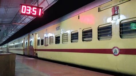 Katpadi Junction Early Morning Arrivals Announcements And Departures