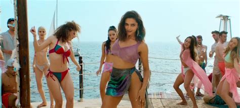 Check Out Deepika Padukones Drop Dead Sizzling Looks From Pathaan