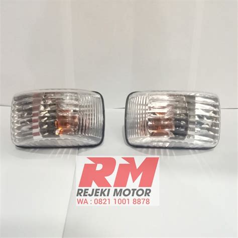 Jual LAMPU SEN PINTU SAMPING GIGA ISUZU NMR71 ELF S073 Shopee Indonesia