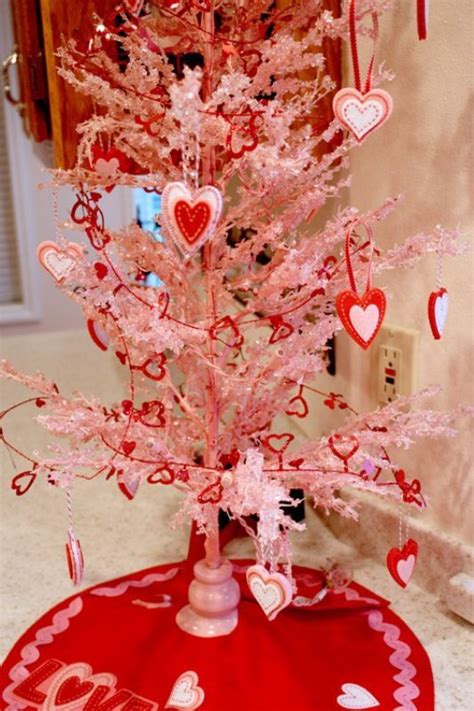 25 Amazing Dollar Tree Valentines Decorations Ideas Magment