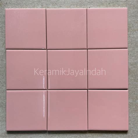 Jual Venus Takko Square X Keramik Dinding Keramik Lantai Kota