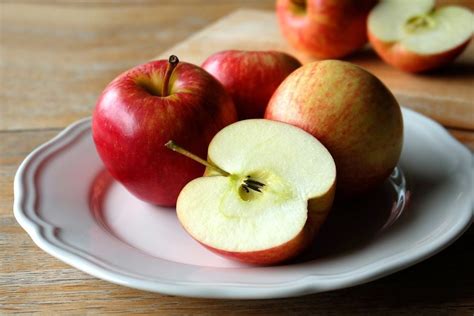 7 Manfaat Menakjubkan Buah Apel Untuk Tubuh Anda Hello Sehat