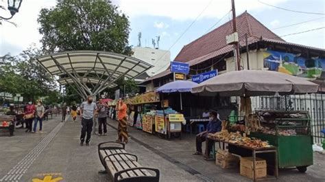 Relokasi Malioboro Tinggal Menghitung Waktu Pedagang Minta Tetap