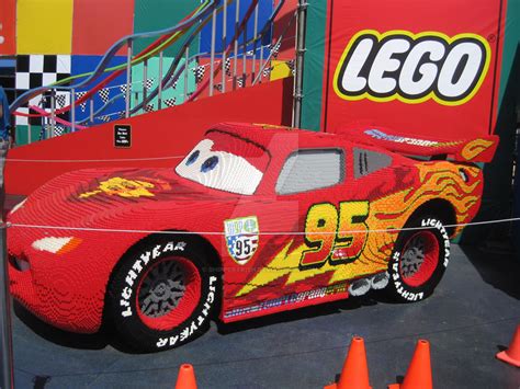 Legos Lightning Mcqueen By Shippertrish On Deviantart