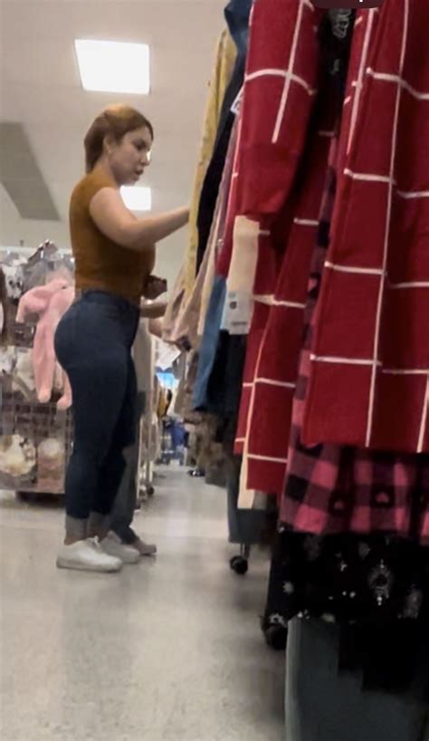 Phat Latina Milf Ass In Jeans Tight Jeans Forum