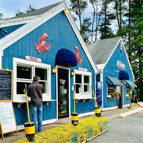 The Dishes From Al's Seafood In New Hampshire Haven't Changed