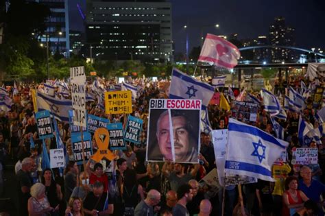 Manifestations en Israël exigeant l accélération de l accord d échange