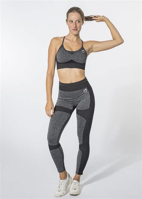 Kontour Seamless Set Leggings Und Sport Bh Peachypassion