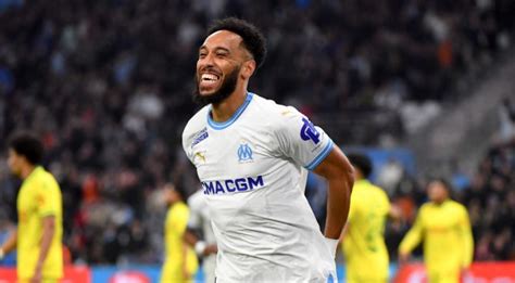 Port Par Aubameyang L Om Frappe Un Grand Coup