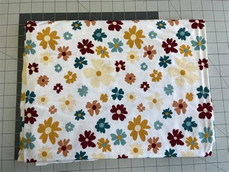 260gsm Bamboo Spandex Groovy Floral Cream Hopland Fabrics