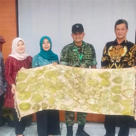 Banyak Kunjungan Omzet BUMDes Dan UMKM Desa Gunung Putri Meningkat