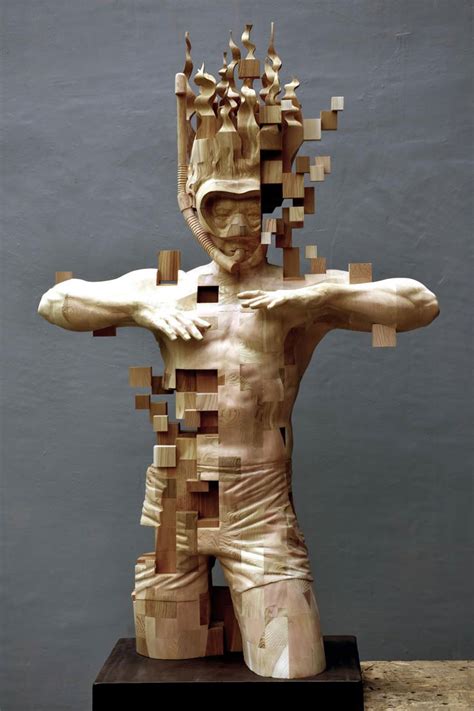 Le Sculture In Legno Di Hsu Tung Han Iperrealiste E Pixelate Come