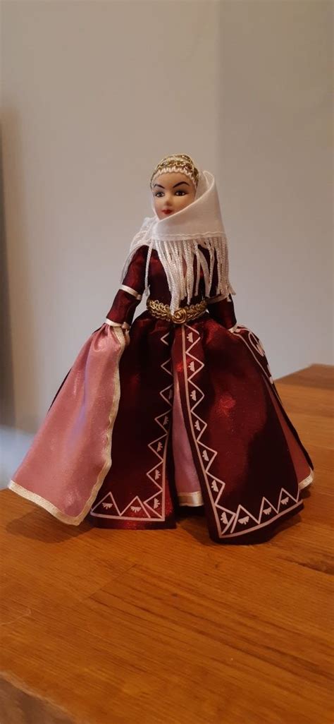 Lalka laleczka z porcelany porcelanowa Częstochowa Błeszno OLX pl