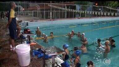 Bom Dia Piauí Quarenta atletas se preparam para competição de natação