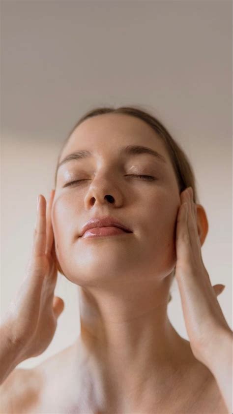 Face Massage Spa Massage Natural Facial Natural Skin Care Botox