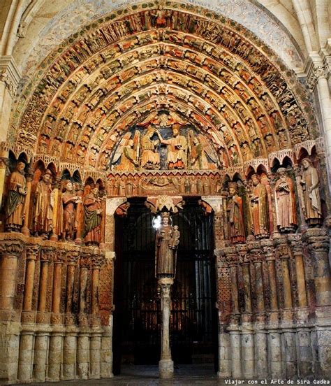 Viajar Con El Arte La Portada De La Majestad De La Colegiata De Santa