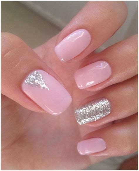 New Year S Eve Nails Accent Nail Ideas Sparkle Gel Nails Pink Nail