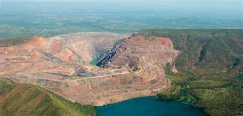 WA Argyle Diamond Mine flickr 5745781771_eb4d1c92a3_b - Alquemie