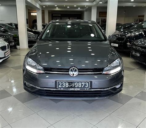 Volkswagen Golf 7 2018 Essence 6 CV à Ariana autoprix tn