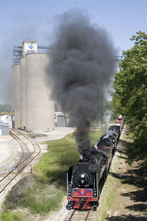 IAIS Railfans Photo Gallery QJ Photo Freight On June 9 2007