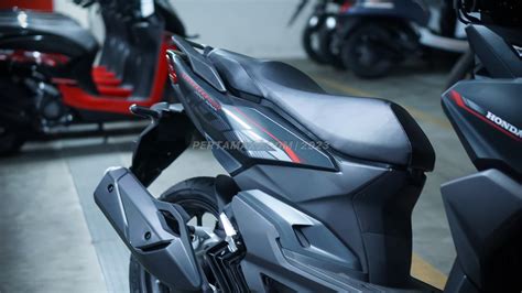 Honda Vario Hitam Doff My Terbaru Cbs Iss Detail Foto Dan