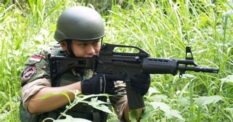 Kenalan Yuk Sama SS 2 V4 Senapan Canggih PT Pindad Yang Mengantar TNI