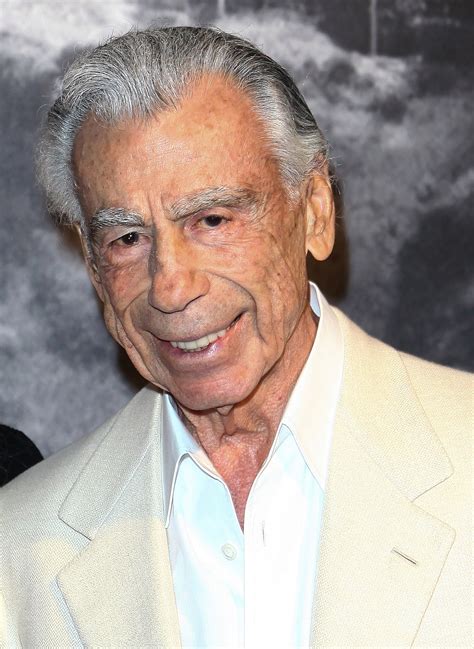 Kirk Kerkorian: 5 Amazing Facts About Billionaire Casino & Movie Mogul ...