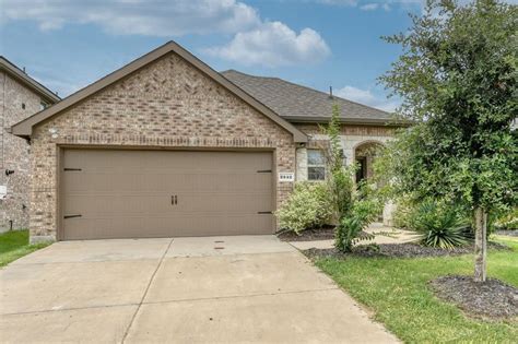 2542 Pettus Dr Forney Tx 75126 Mls 20410352 Redfin