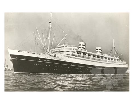 Nieuw Amsterdam Canadian Museum Of Immigration At Pier 21