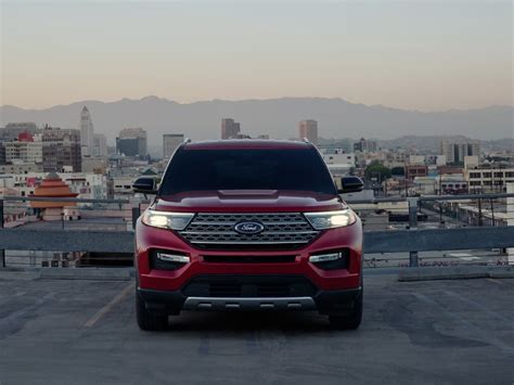 2024 Ford Explorer Trim Levels Near Dubuque IA Brad Deery Ford