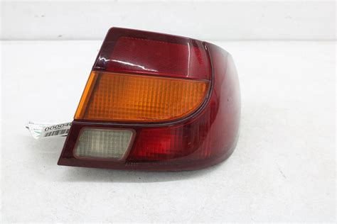 Tail Light Assembly Right SEDAN QTR PNL MTD PASSENGER SIDE SATURN S