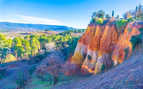 Le Village De Roussillon En Provence Le Guide Du Tourisme Familial